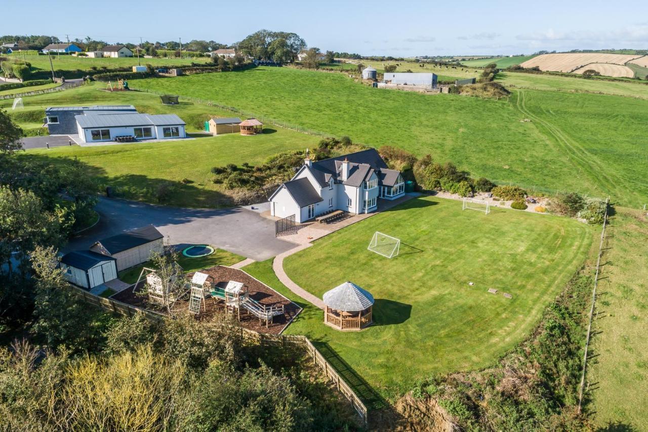 Four Winds,Kinsale Town,Exquisite Holiday Homes,Sleeps 26 Eksteriør bilde