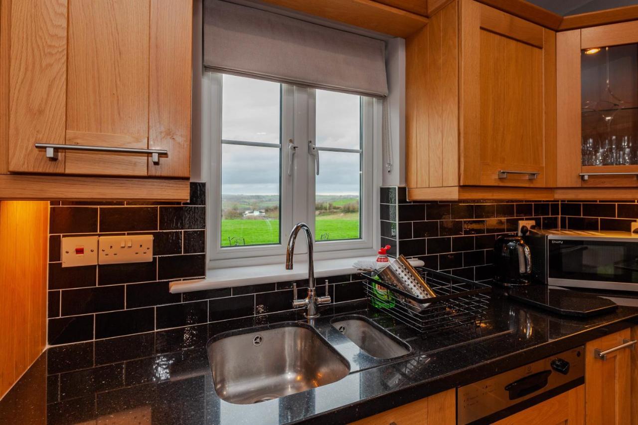 Four Winds,Kinsale Town,Exquisite Holiday Homes,Sleeps 26 Eksteriør bilde